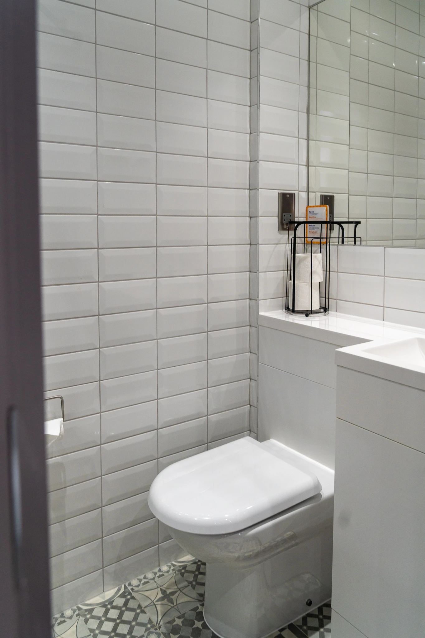 lazienka-hotelowa-comfort-inn-edgware-road-londyn