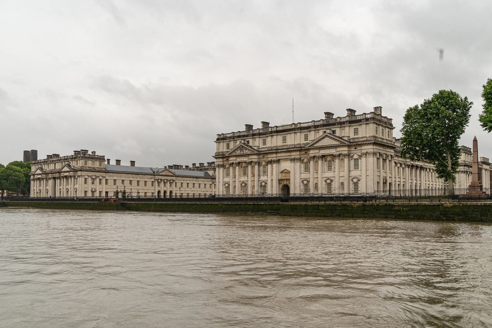 old-royal-naval-college-rejs-po-tamizie